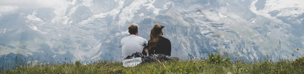 5 schweiziska klädmärken som är pionjärer inom hållbarhet